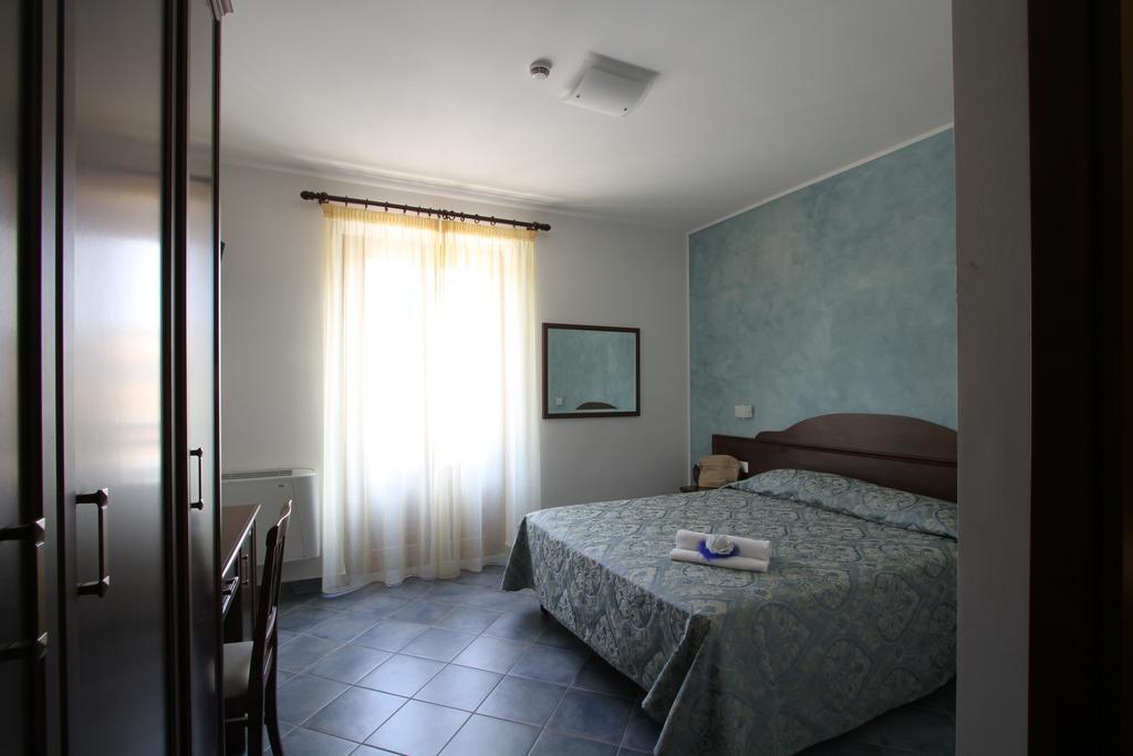 Country House Il Ponte Alba Adriatica Eksteriør billede
