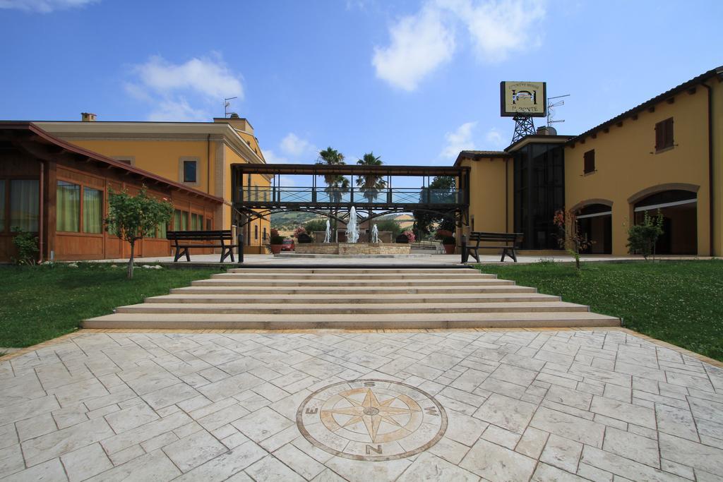 Country House Il Ponte Alba Adriatica Eksteriør billede